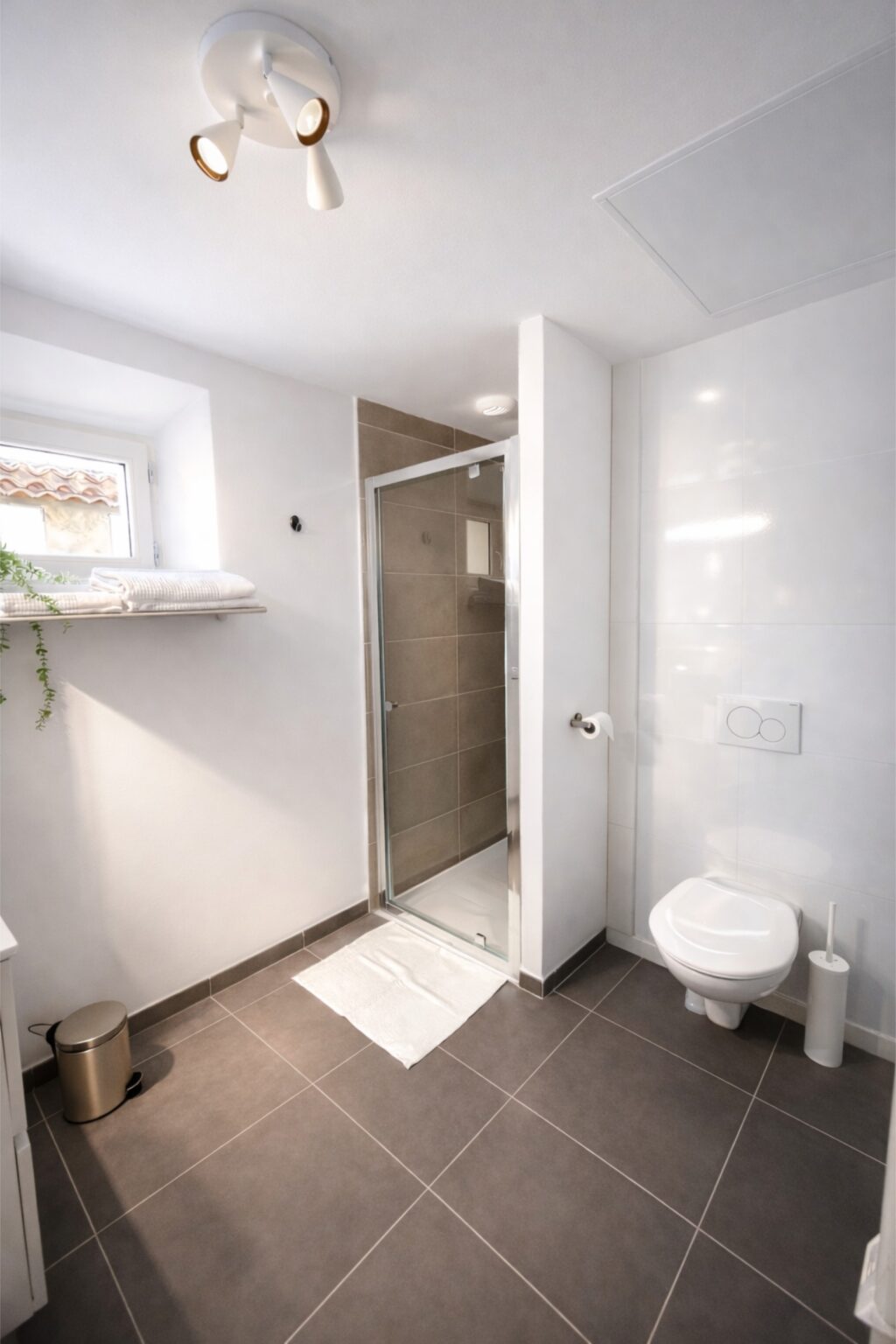 classique-201-hotel-velaux-location-appartement-dba2d520-c770-49f3-9055-4d7294dd2a62