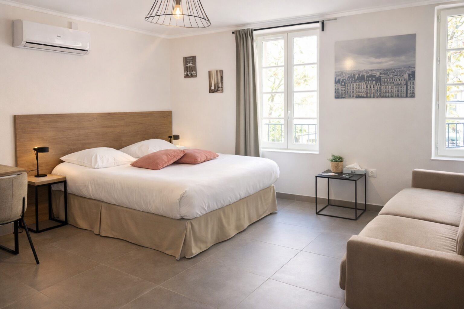 elegance-102-hotel-velaux-location-appartement-velaux-hotel-bnb-locations-saisonnieres-studio-deluxe-2-e3296711-8776-403f-aa0a-47bac2b13f22