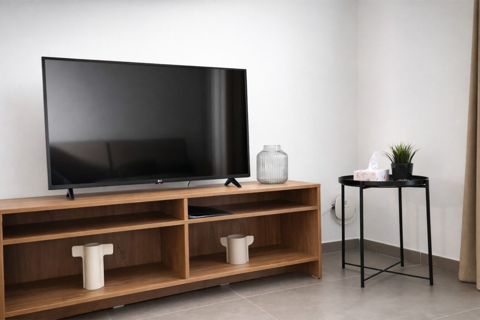 standard-301-hotel-velaux-location-appartement-4963efca-b425-404b-9067-e95ae9428d9d