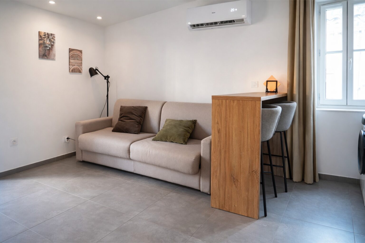 standard-301-hotel-velaux-location-appartement-93068977-290f-4d1c-8c51-3a6848915768